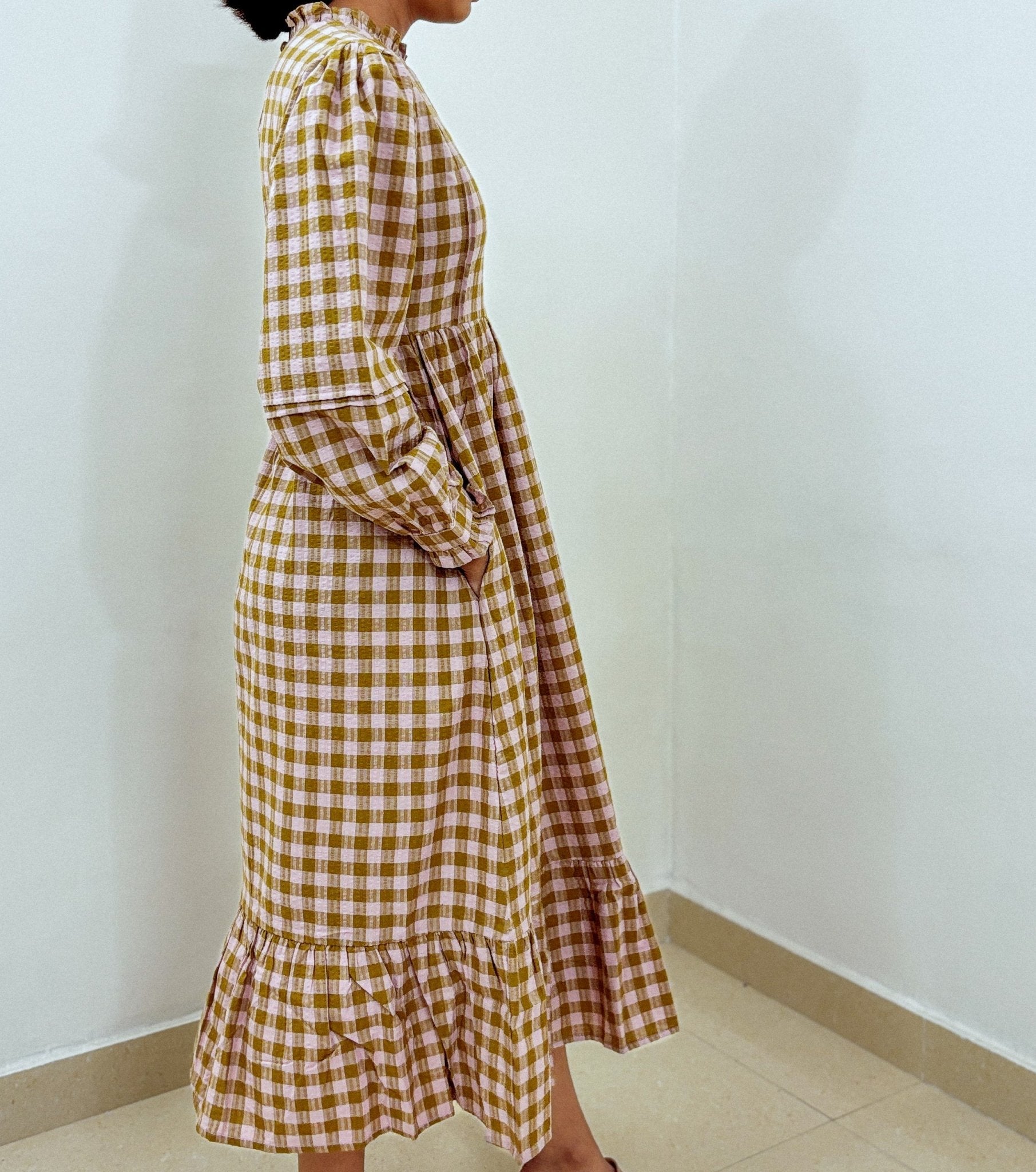 Ira Midi Dress - Gingham - Mandhya